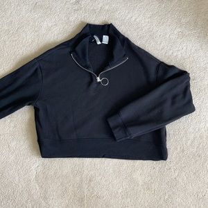 Divided Crop Top Sweater